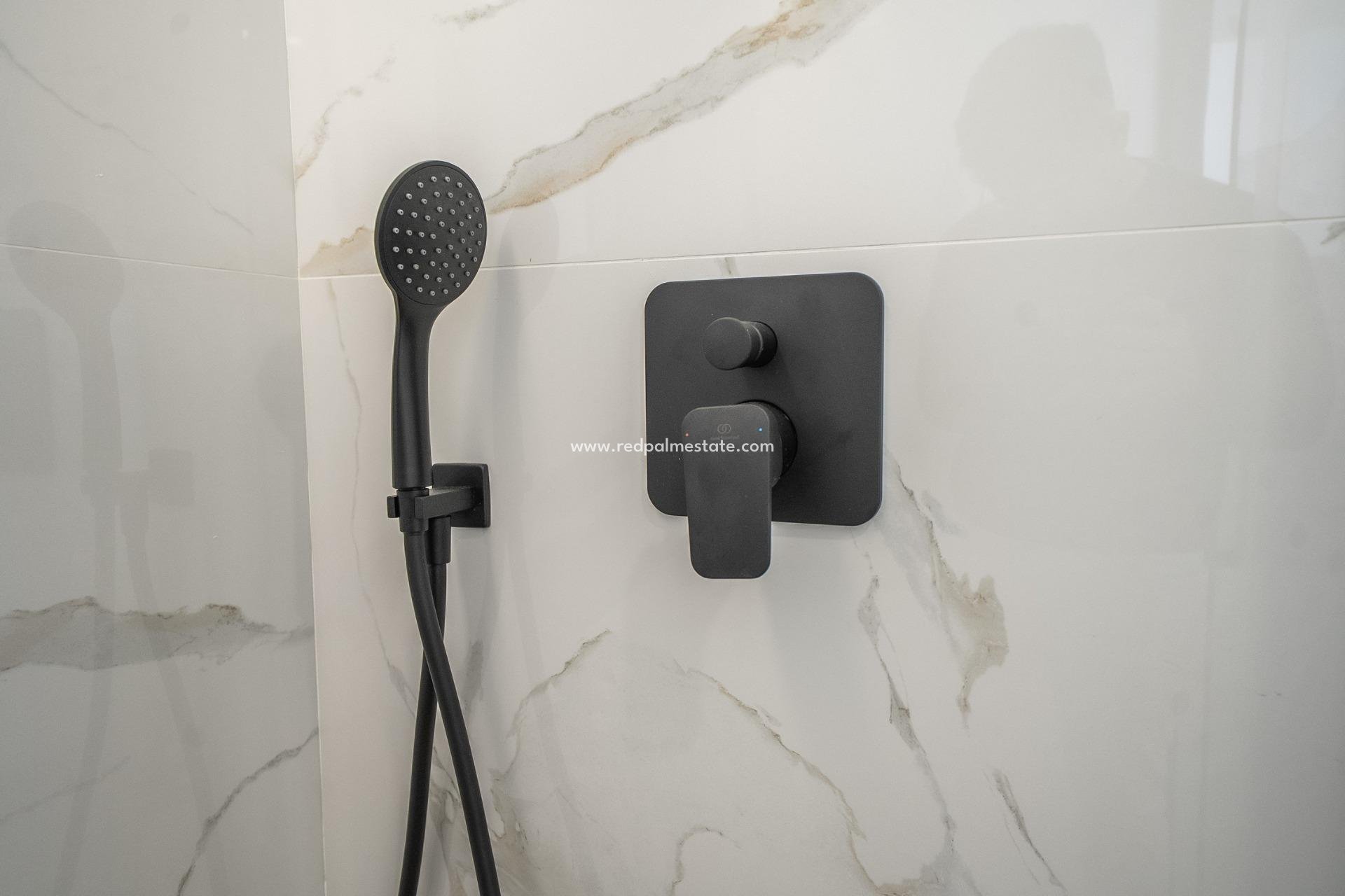 Obra nueva - Casa Adosada -
Algorfa - La Finca Golf