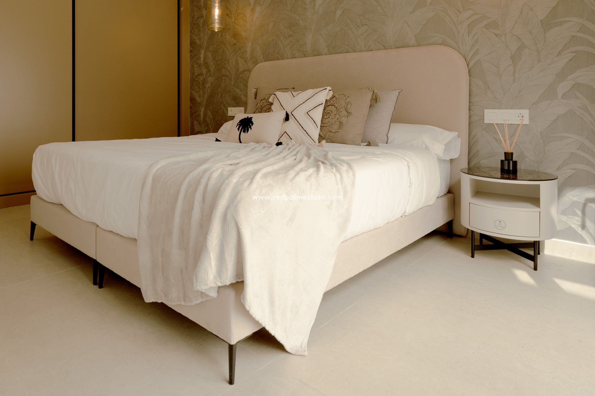 Obra nueva - Casa Adosada -
Daya Vieja - Heredades