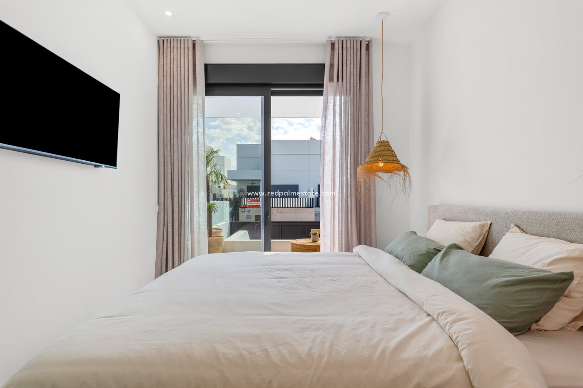 Obra nueva - Casa Adosada -
Dolores