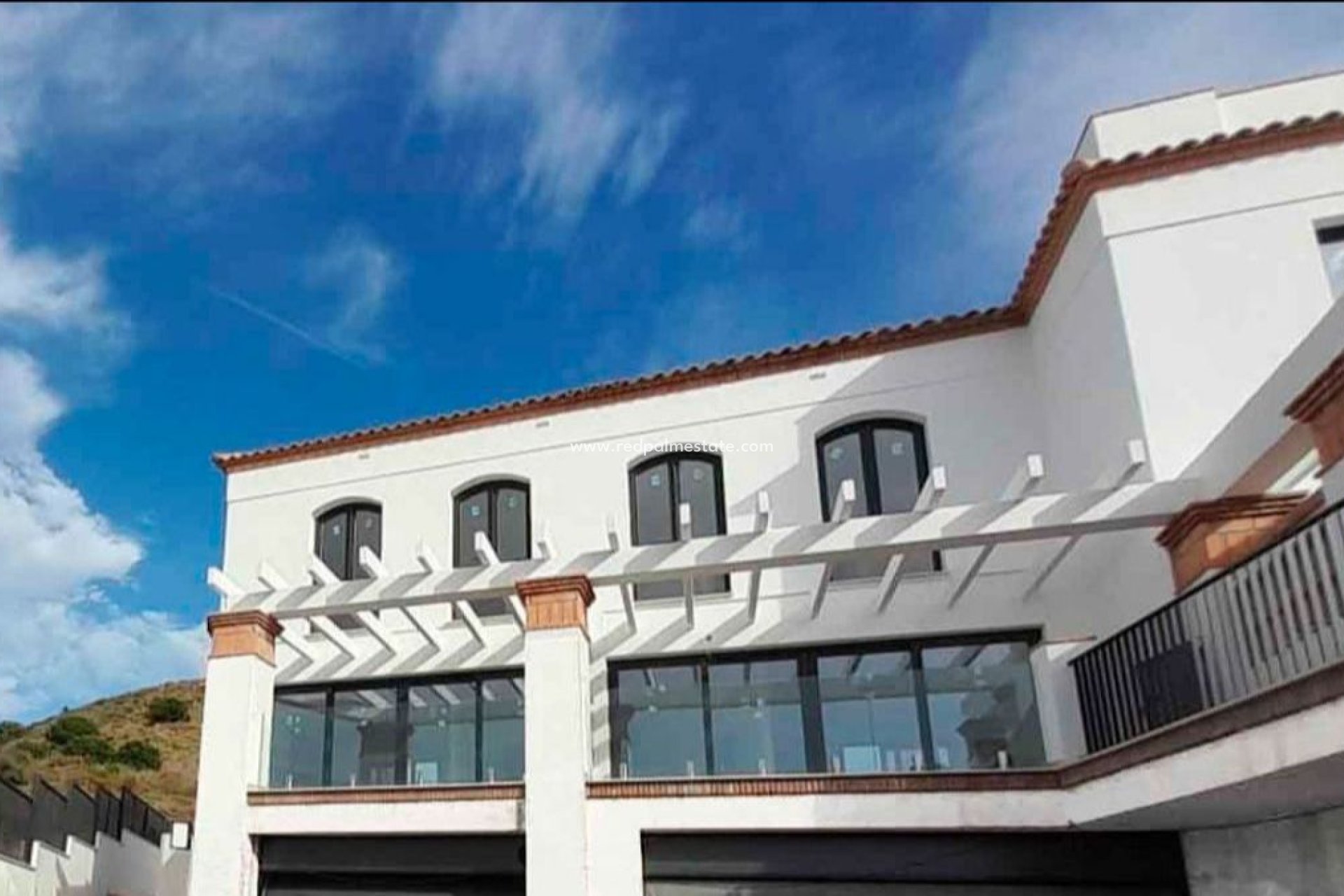 Obra nueva - Casa Adosada -
El Peñoncillo