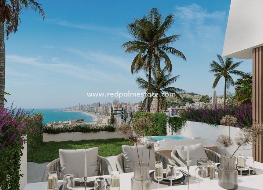 Obra nueva - Casa Adosada -
Fuengirola - Torreblanca