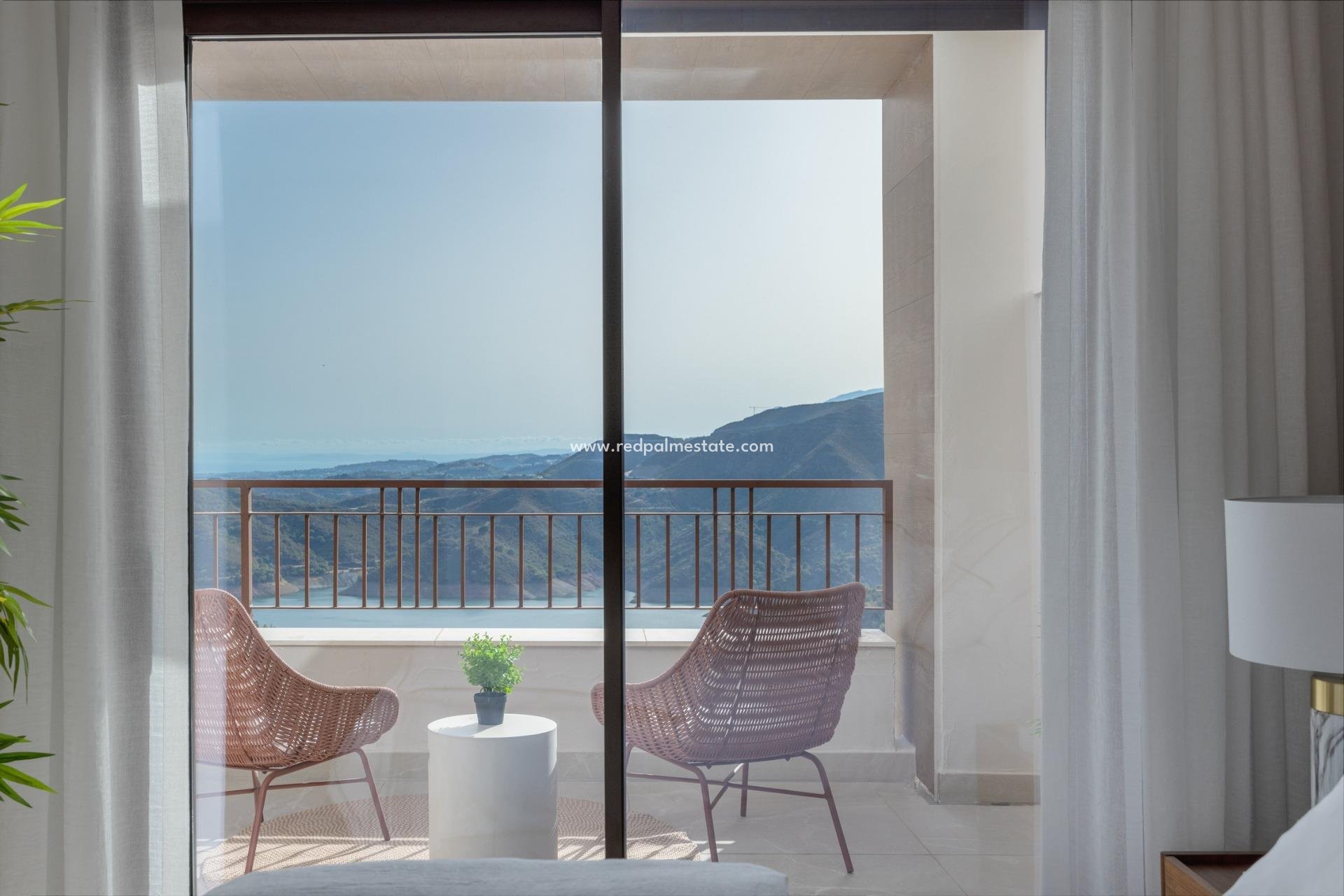 Obra nueva - Casa Adosada -
Istán - Cerros De Los Lagos