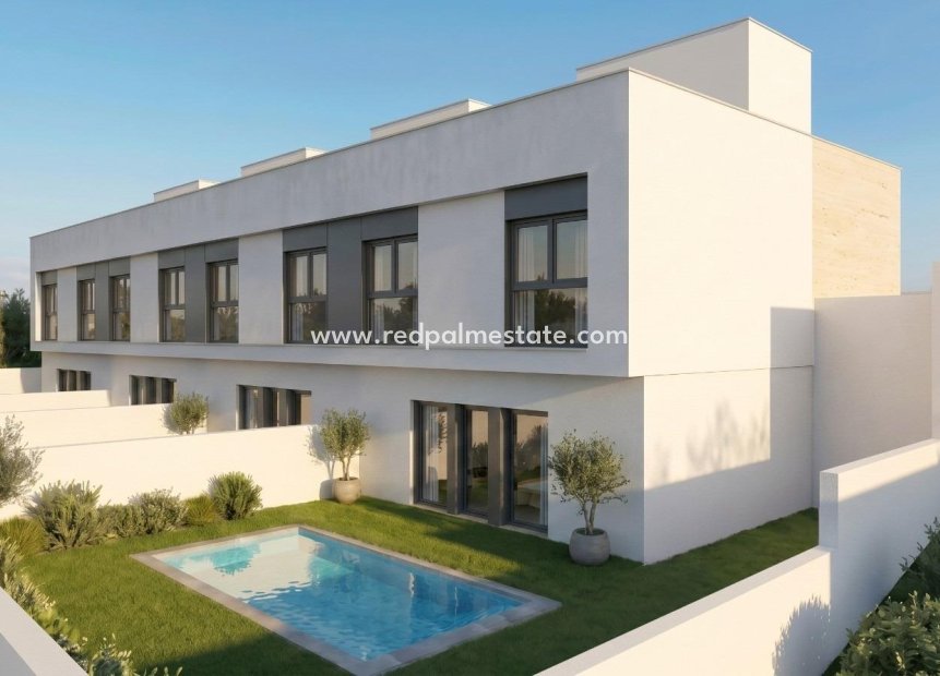 Obra nueva - Casa Adosada -
Mazarron - Country Club
