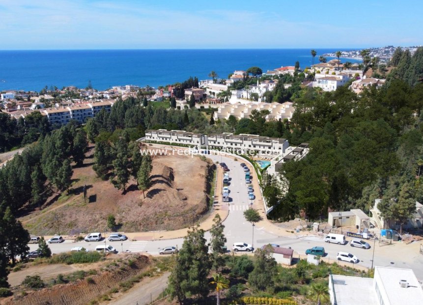 Obra nueva - Casa Adosada -
Mijas - El Faro