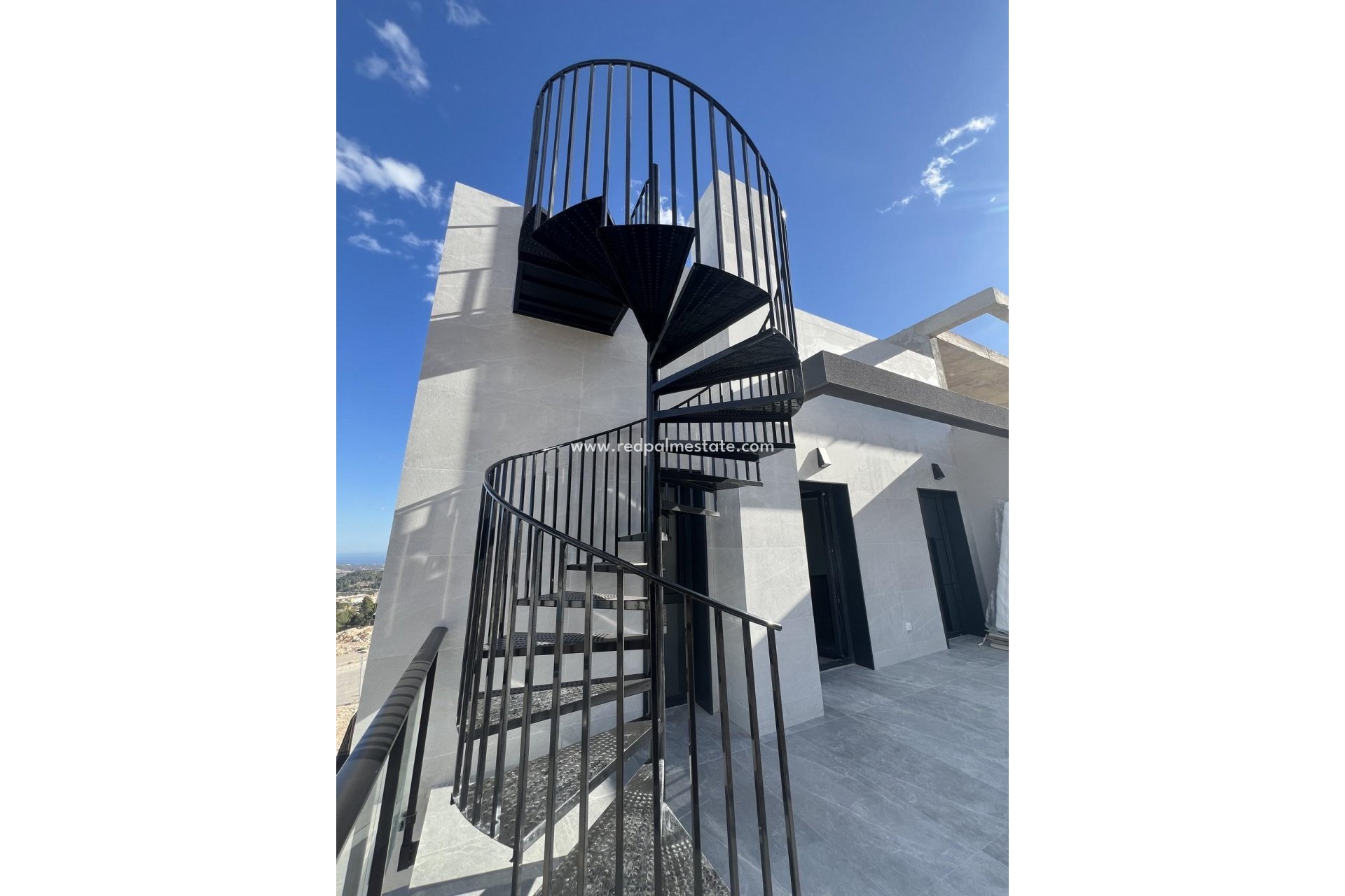 Obra nueva - Casa Adosada -
Polop - PAU1