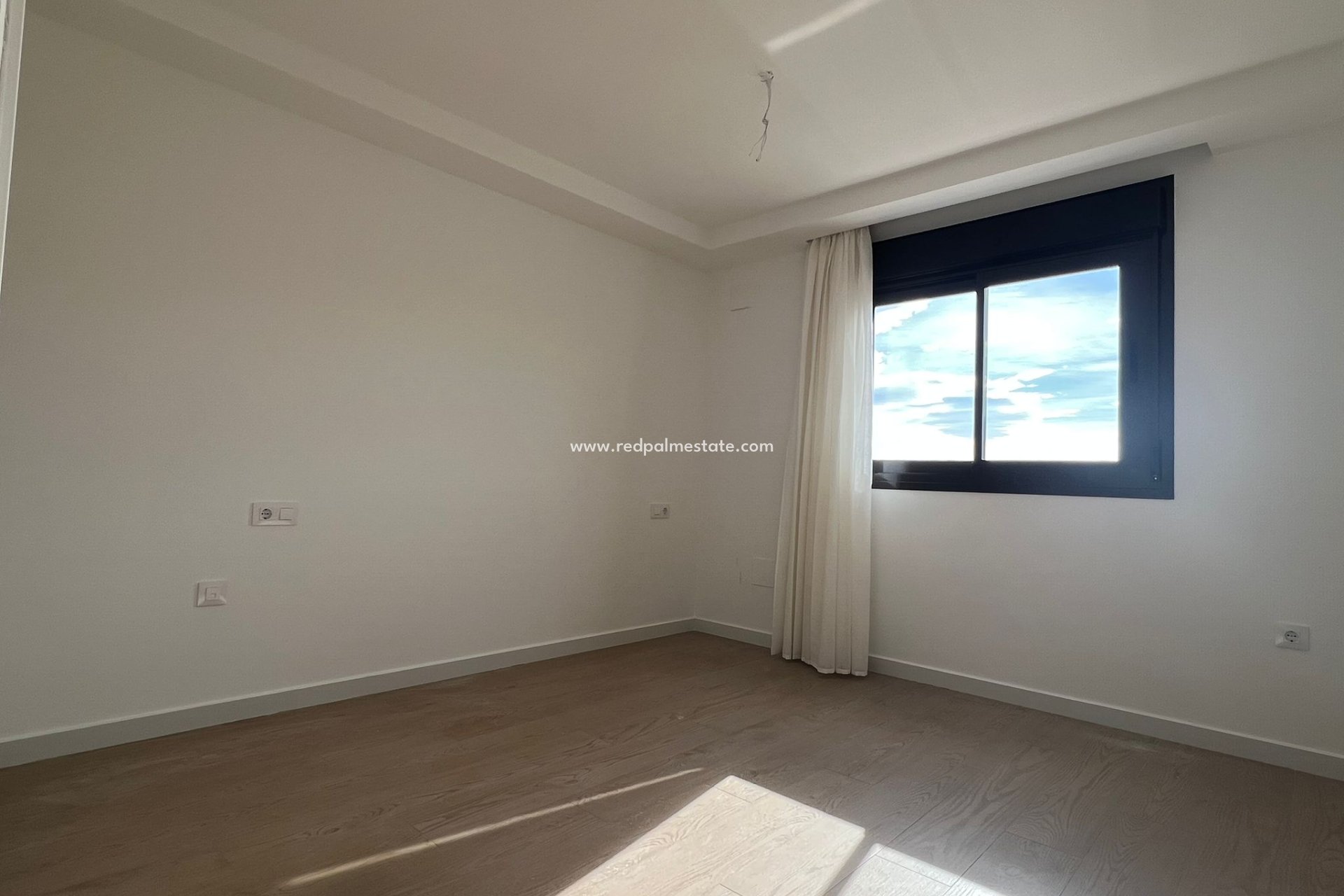 Obra nueva - Casa Adosada -
Portmán