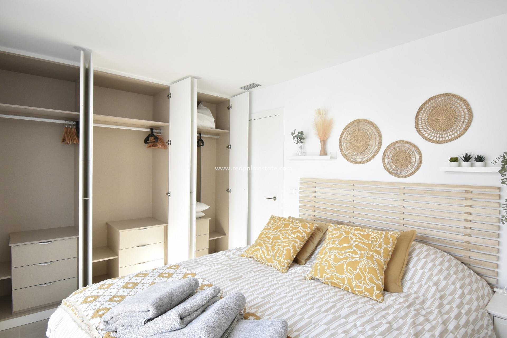 Obra nueva - Casa Adosada -
San Pedro del Pinatar - Los Antolinos