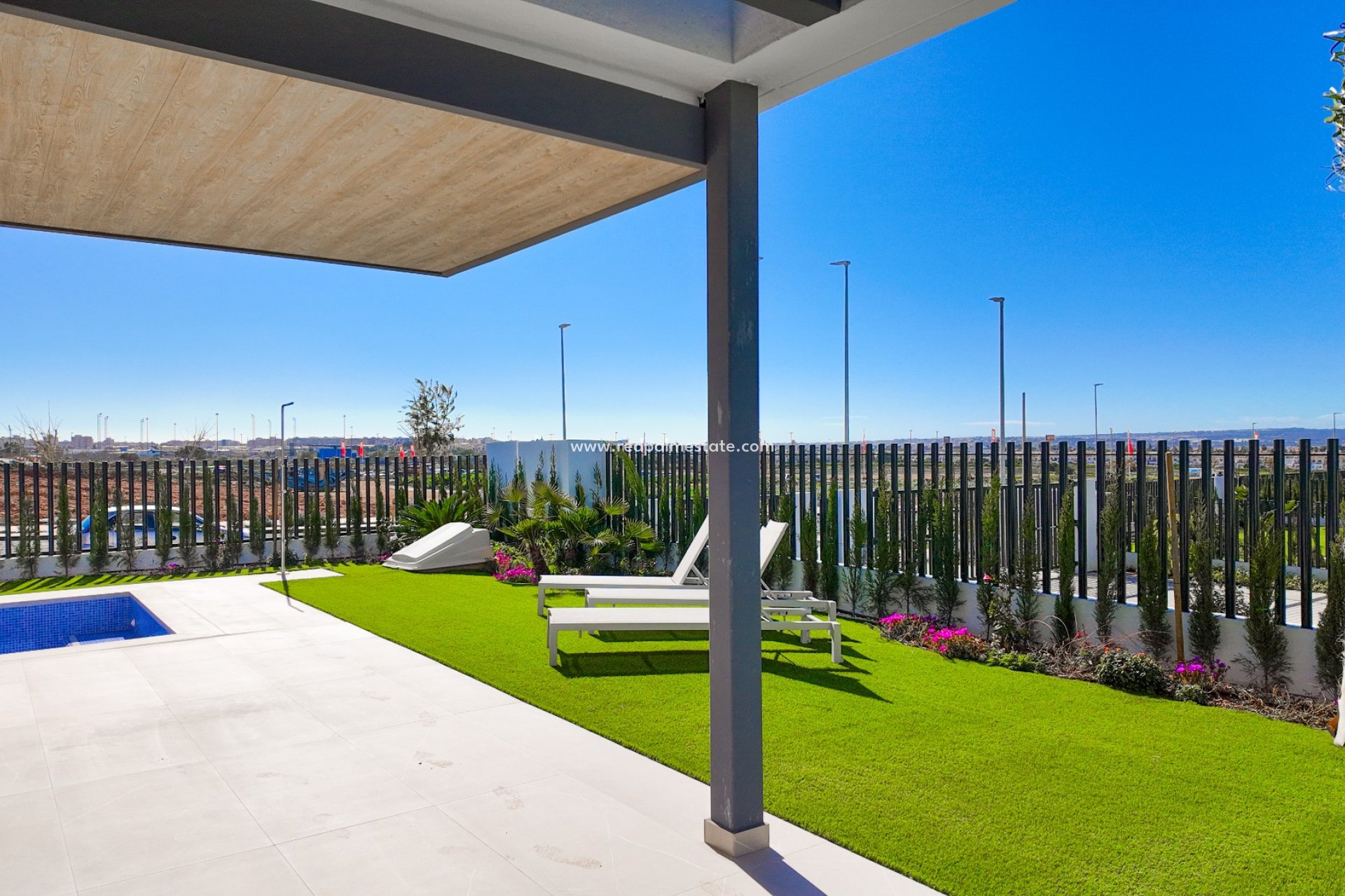 Obra nueva - Casa Adosada -
Torrevieja - Lagoons Village
