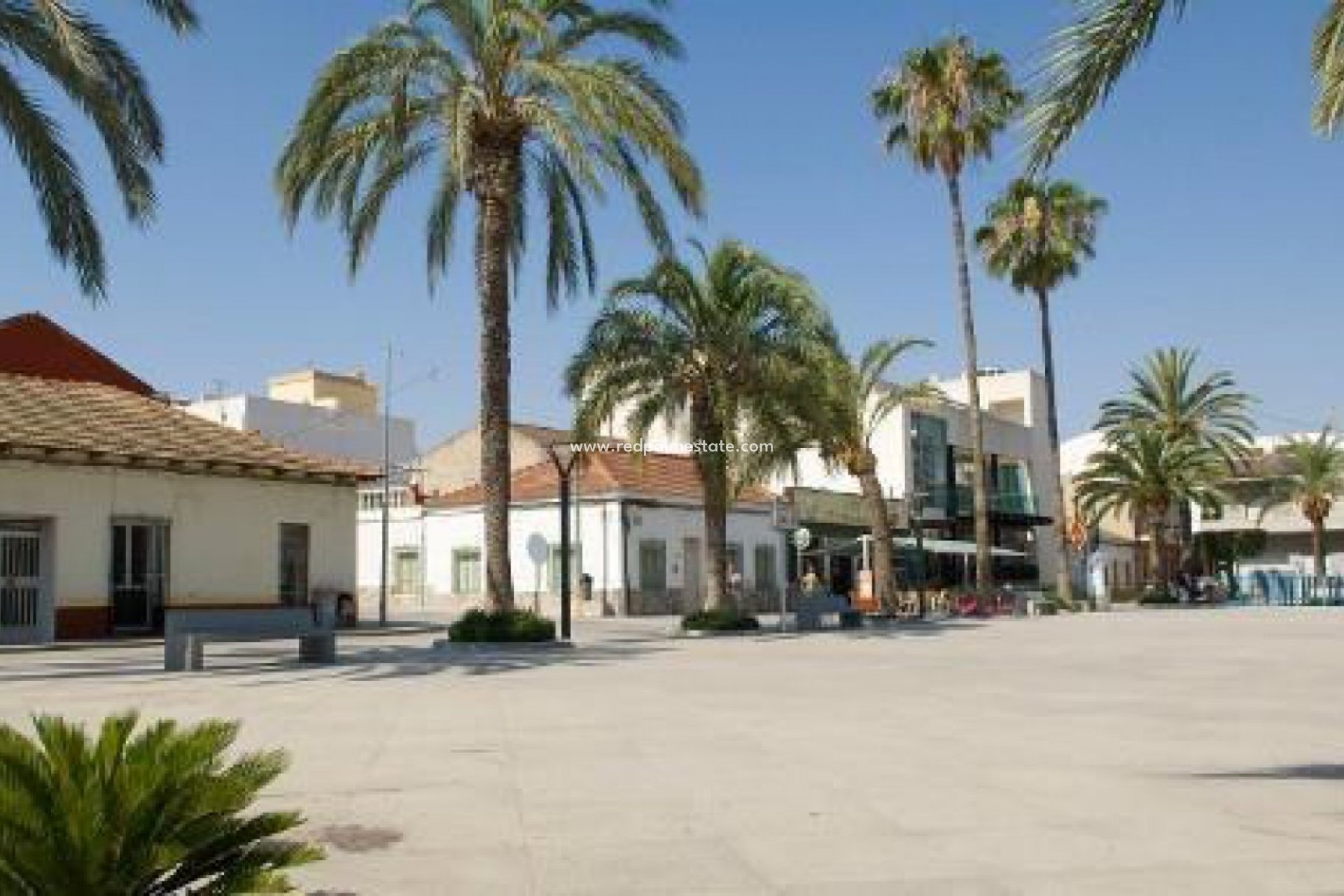 Obra nueva - Casa de Pueblo -
Algorfa - La Finca Golf