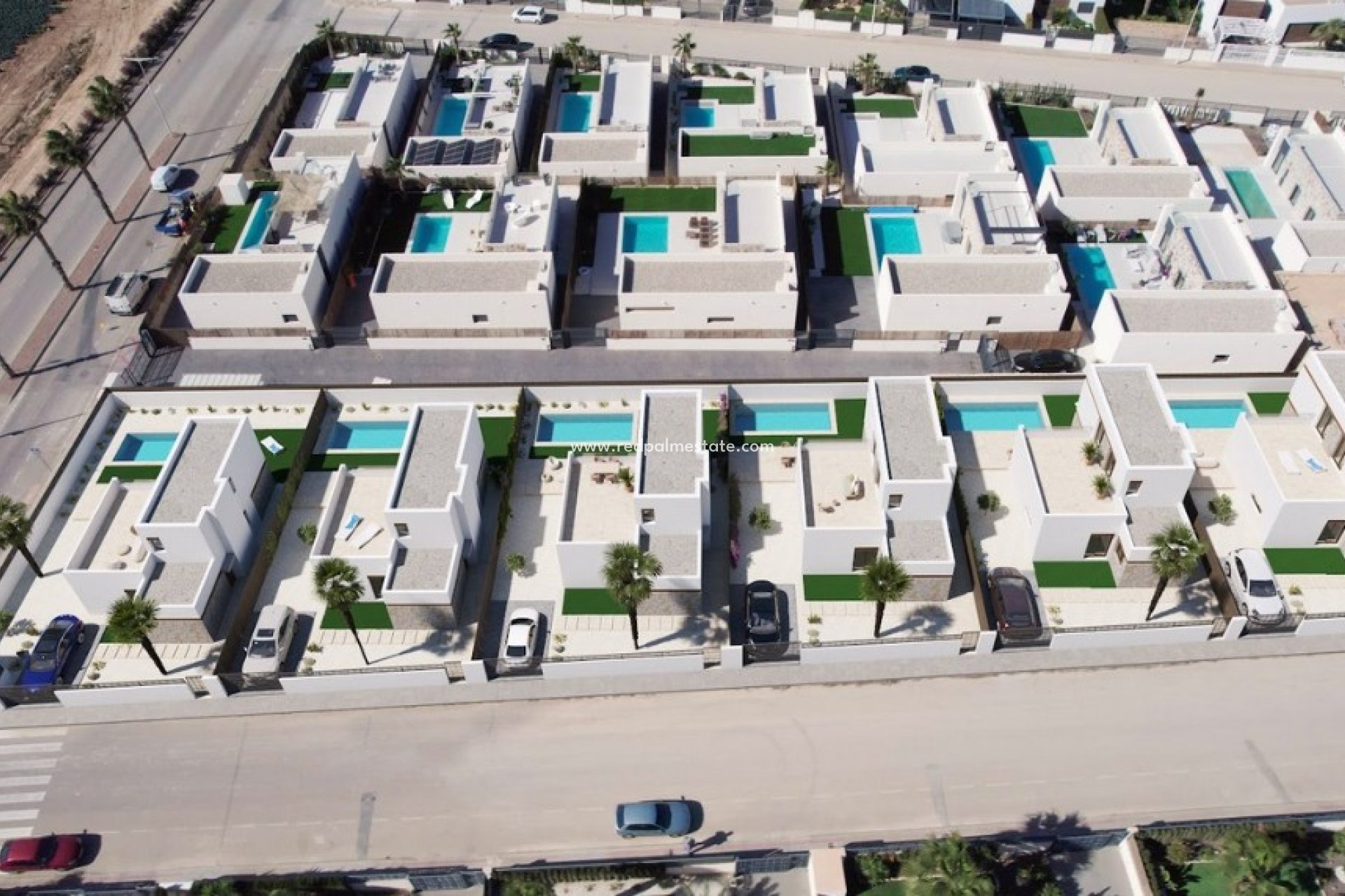 Obra nueva - Villa -
Algorfa - La Finca Golf Resort