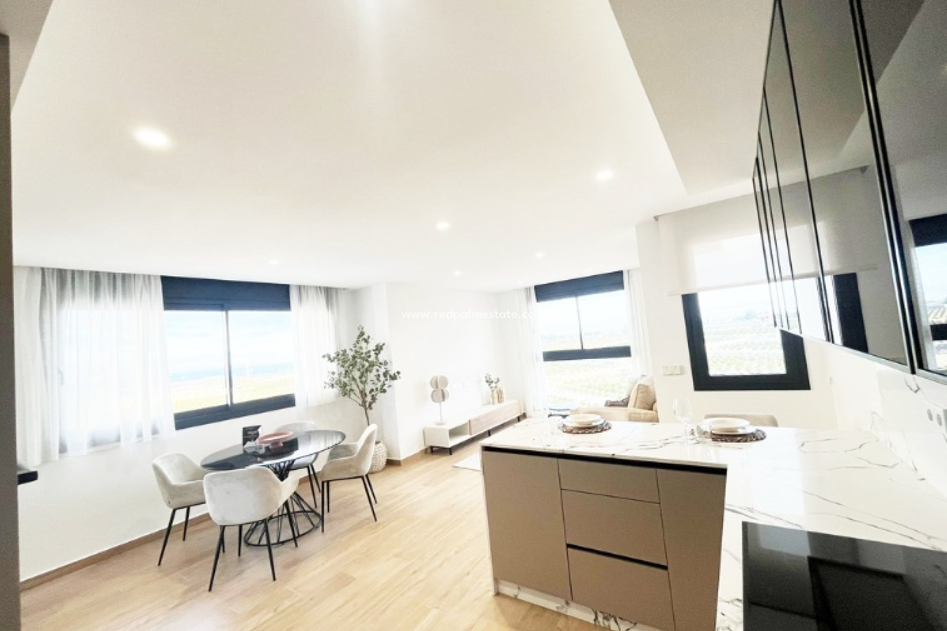 Obra nueva - Villa -
Algorfa - La Finca Golf Resort