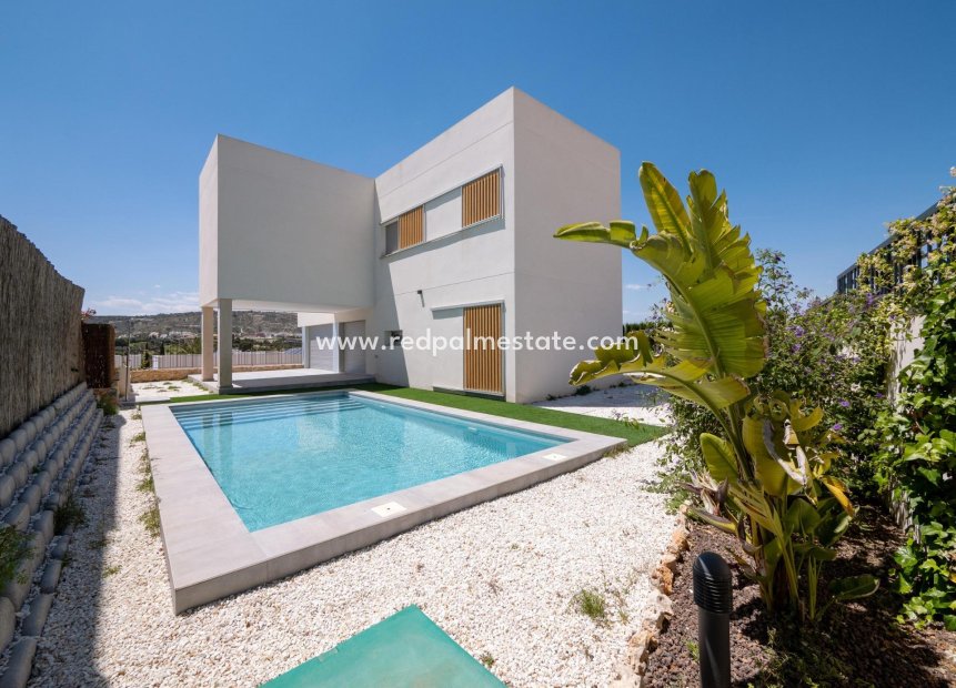 Obra nueva - Villa -
Algorfa - La Finca Golf