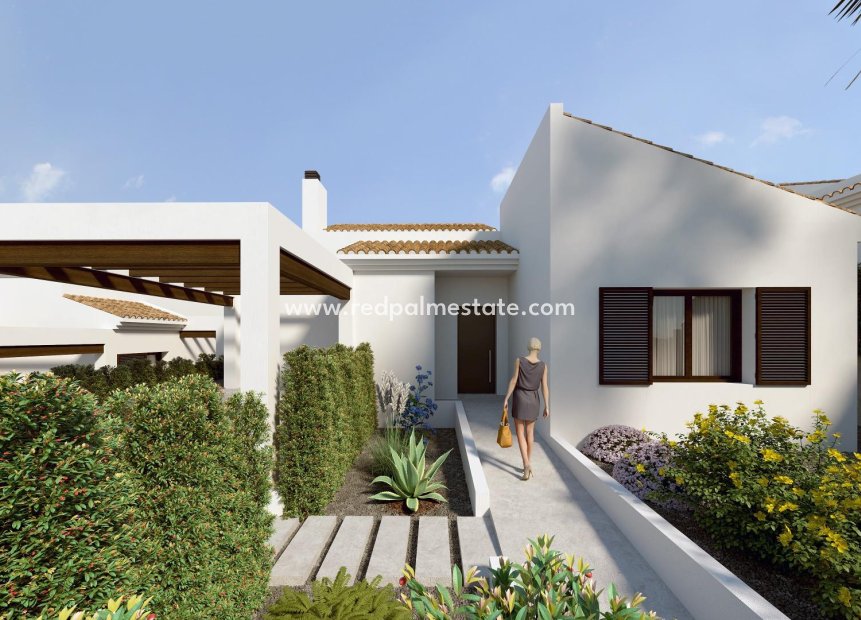 Obra nueva - Villa -
Algorfa - La Finca Golf