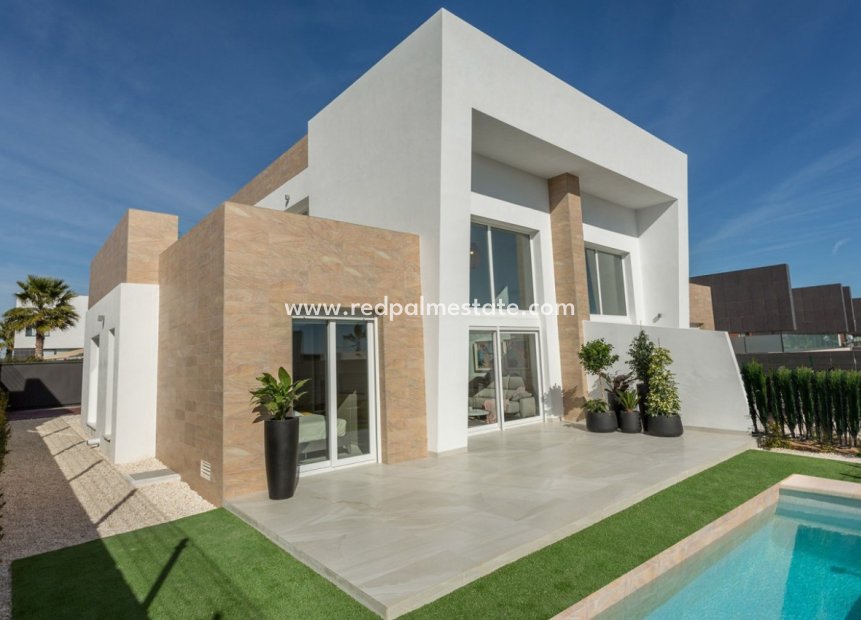 Obra nueva - Villa -
Algorfa - La Finca Golf