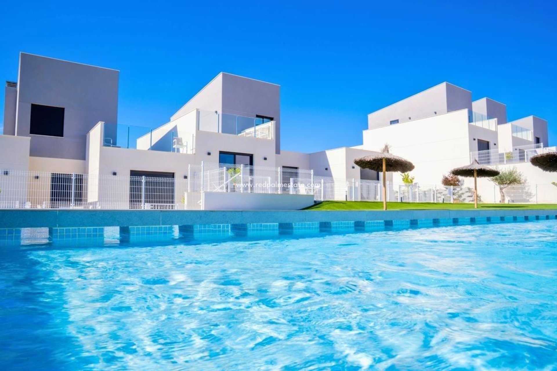 Obra nueva - Villa -
Banos y Mendigo - Altaona Golf And Country Village