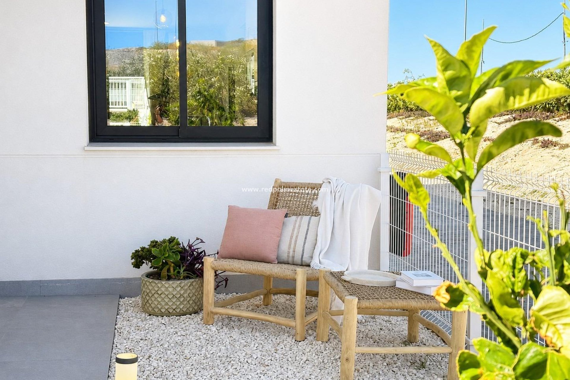 Obra nueva - Villa -
Banos y Mendigo - Altaona Golf And Country Village