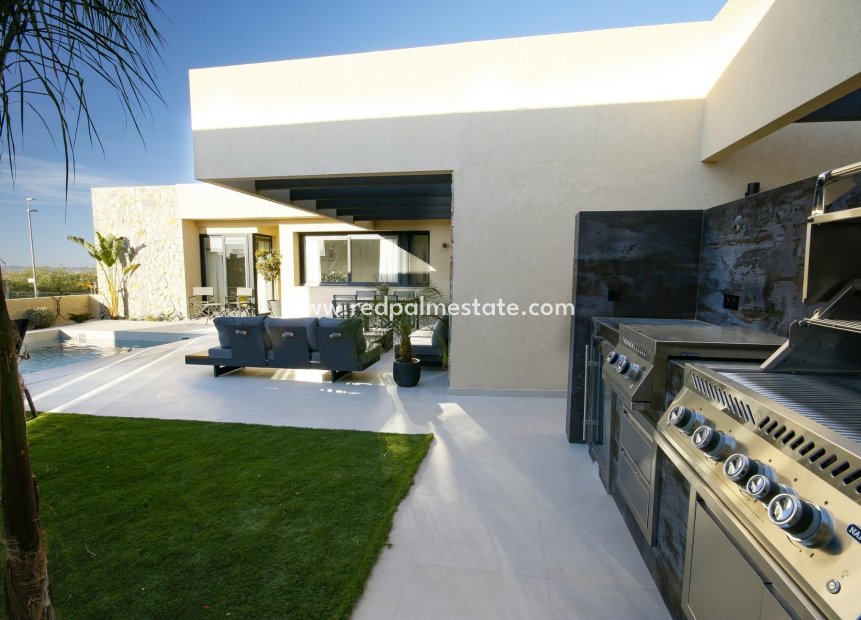 Obra nueva - Villa -
Banos y Mendigo - Altaona Golf And Country Village