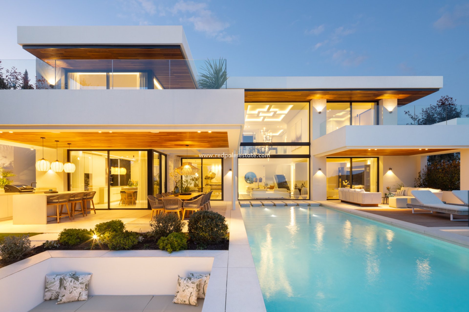 Obra nueva - Villa -
Benahavís