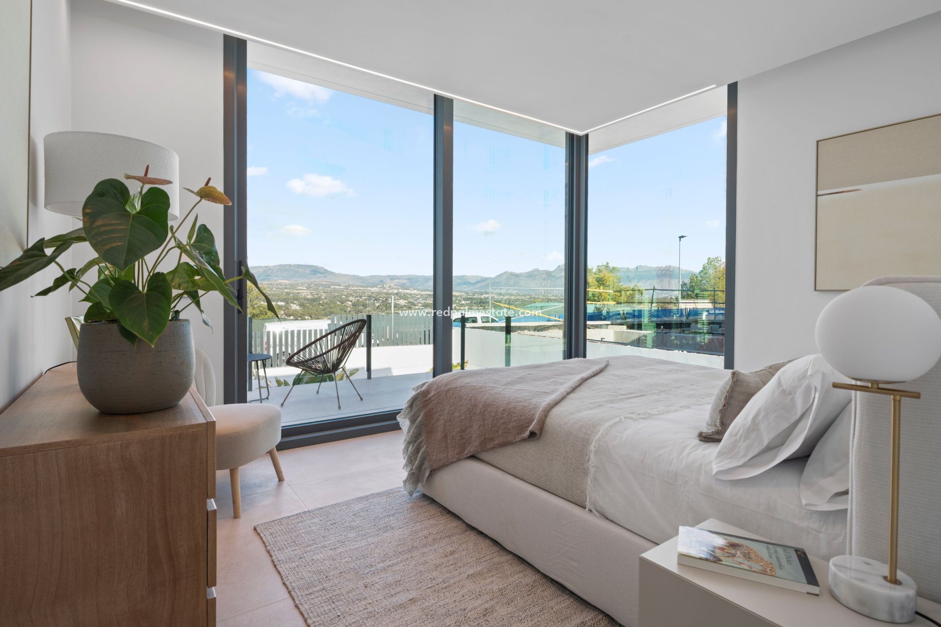 Obra nueva - Villa -
Benidorm