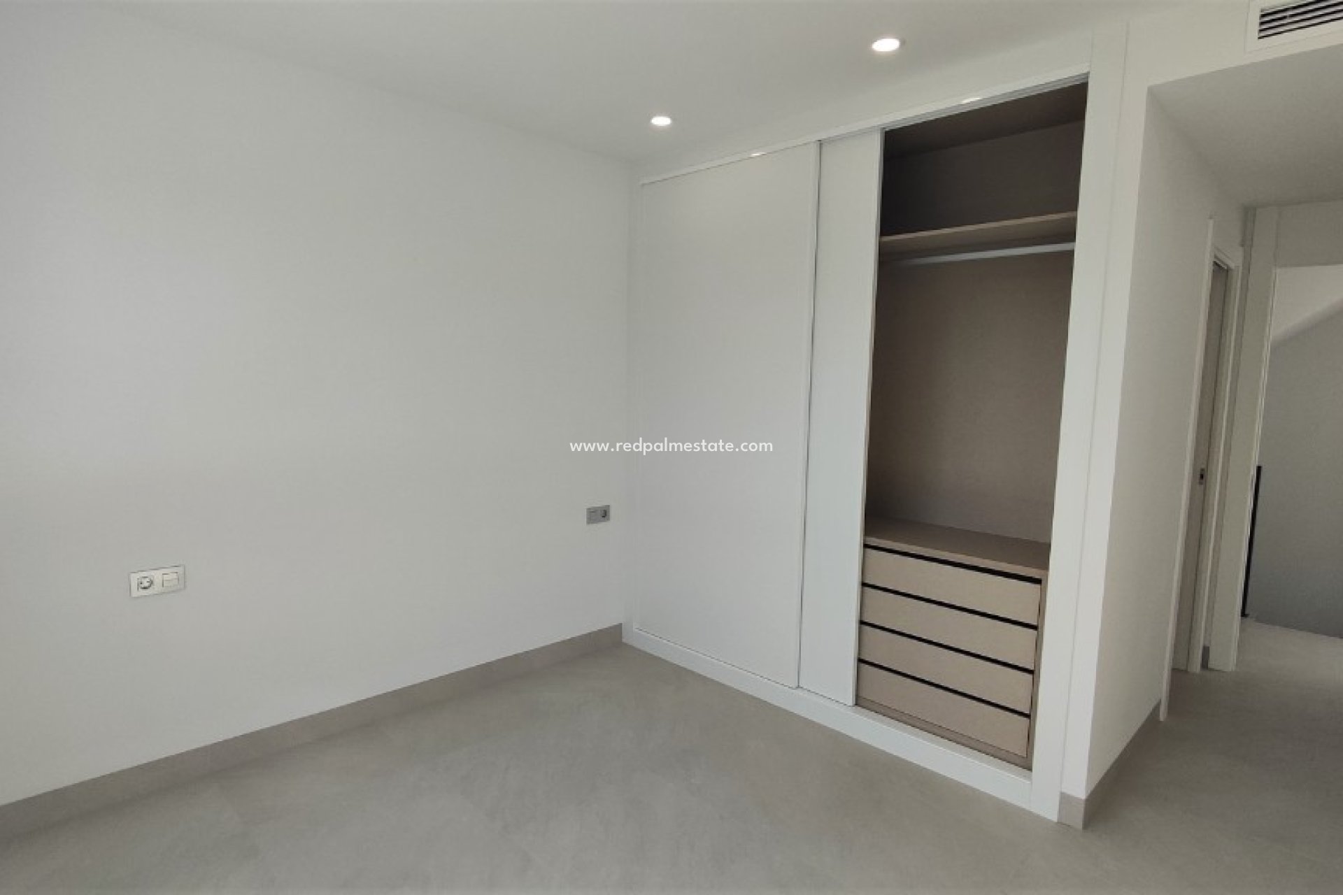 Obra nueva - Villa -
Benijofar