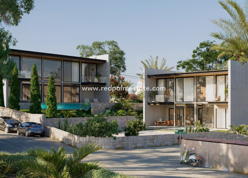 Obra nueva - Villa -
Calpe