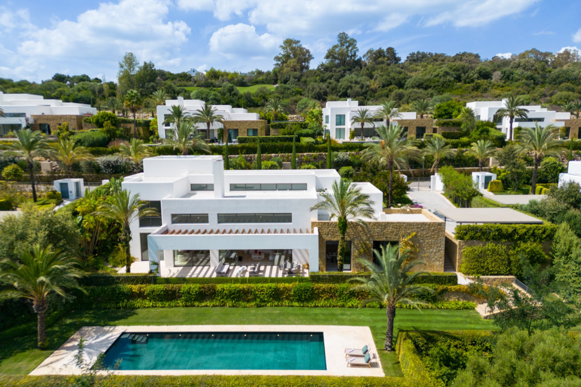 Obra nueva - Villa -
Casares