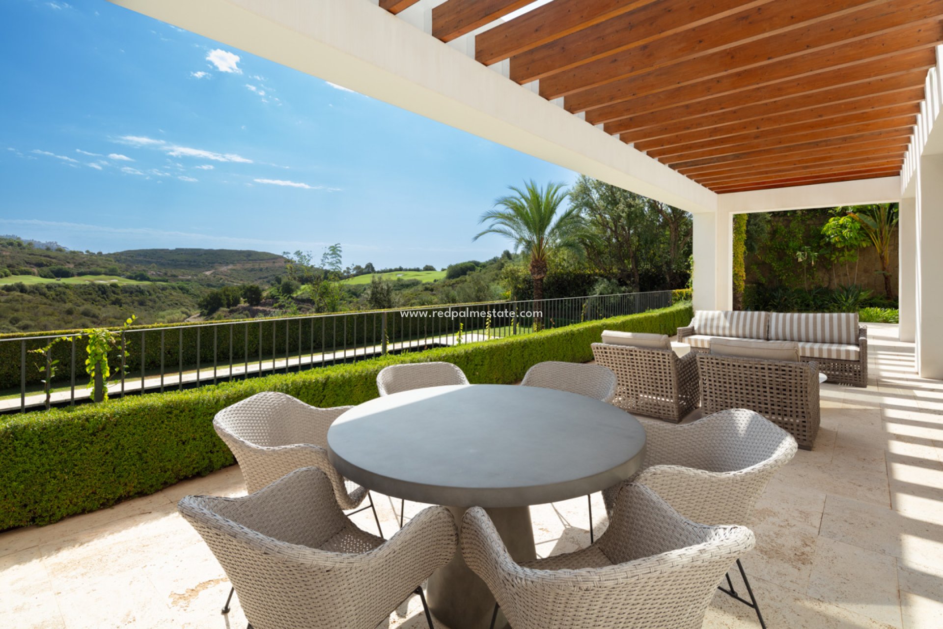 Obra nueva - Villa -
Casares
