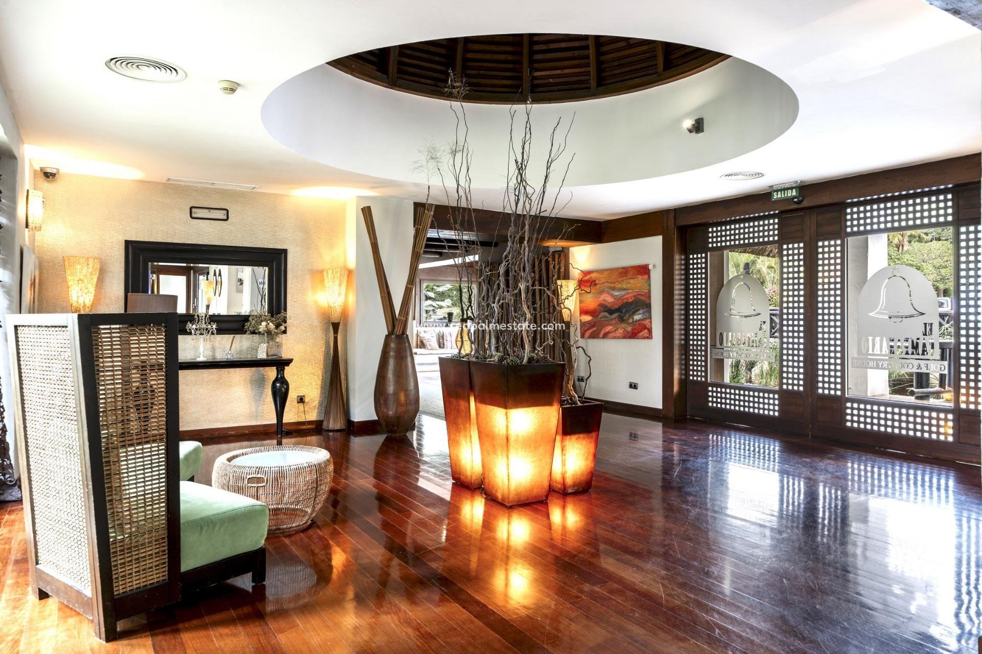 Obra nueva - Villa -
Estepona - Atalaya del Golf