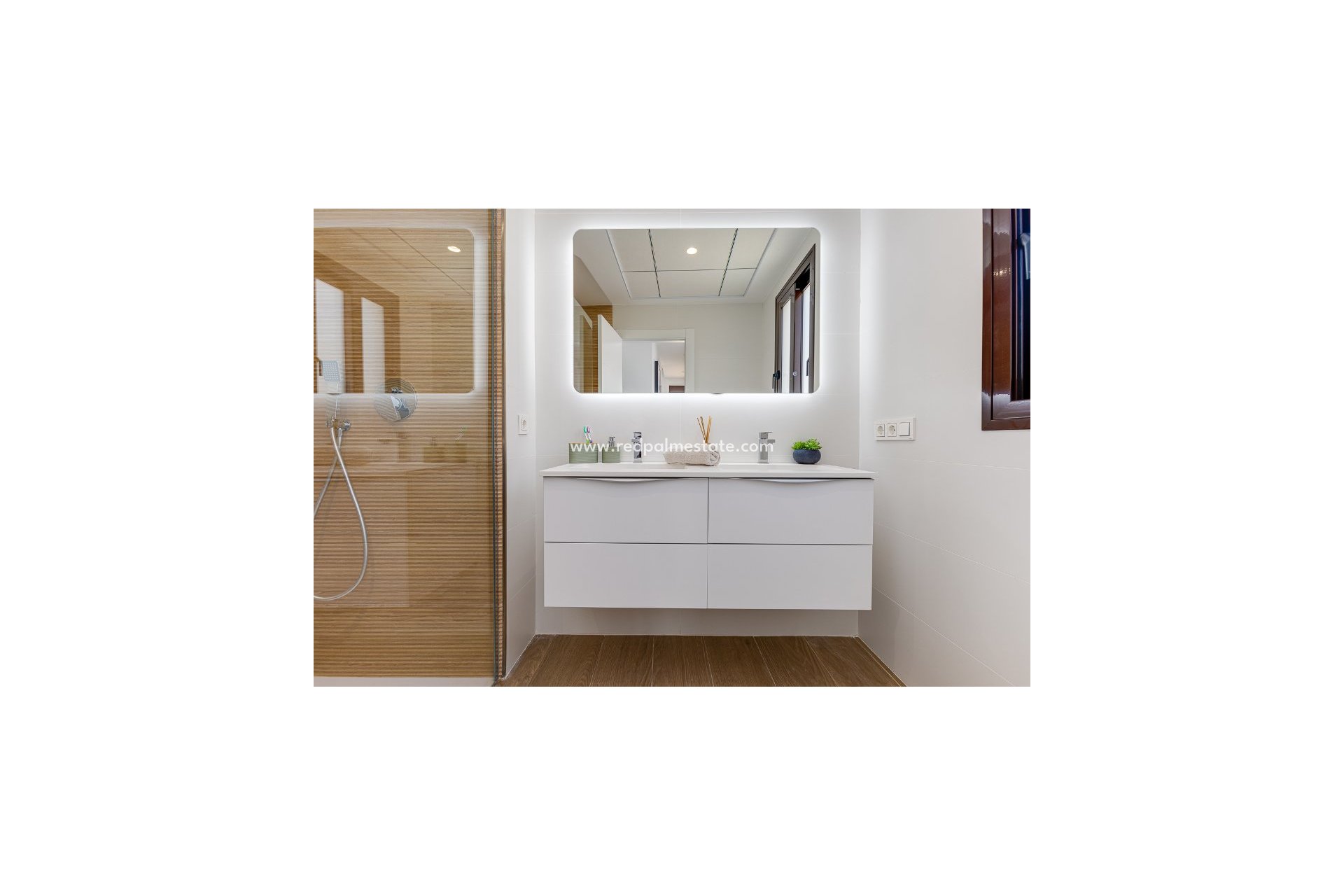 Obra nueva - Villa -
Finestrat