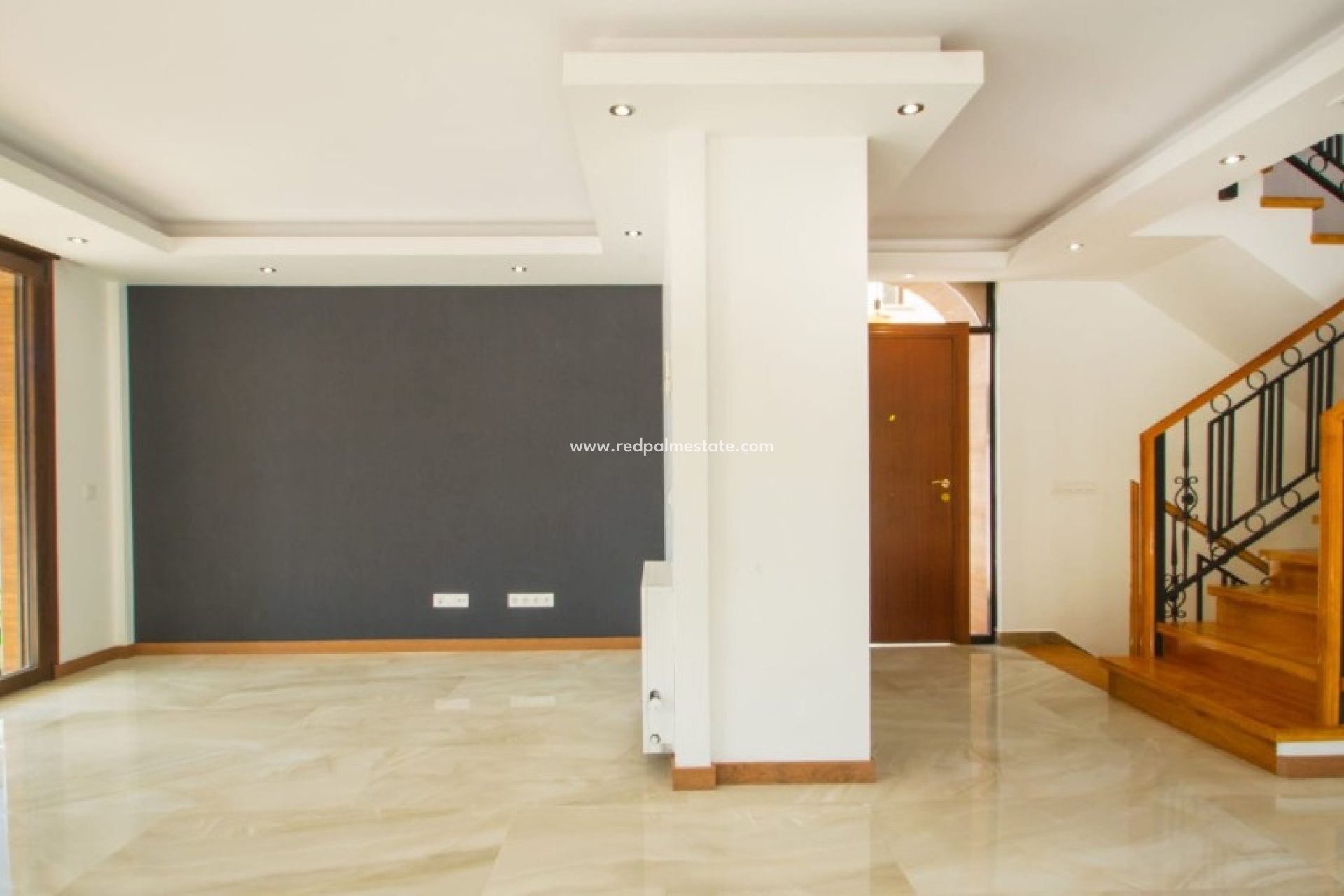 Obra nueva - Villa -
Finestrat