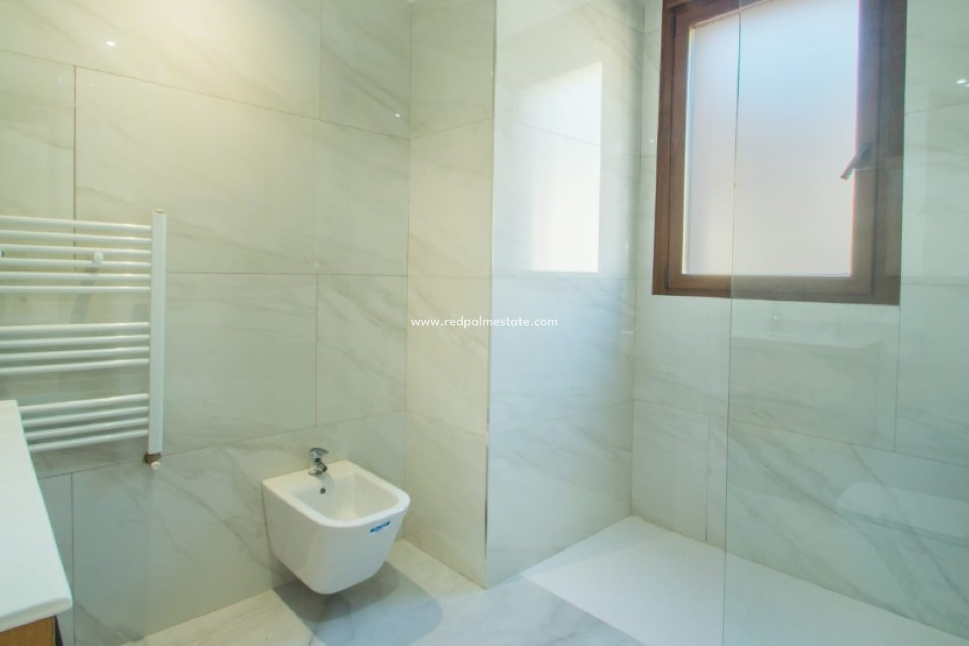 Obra nueva - Villa -
Finestrat