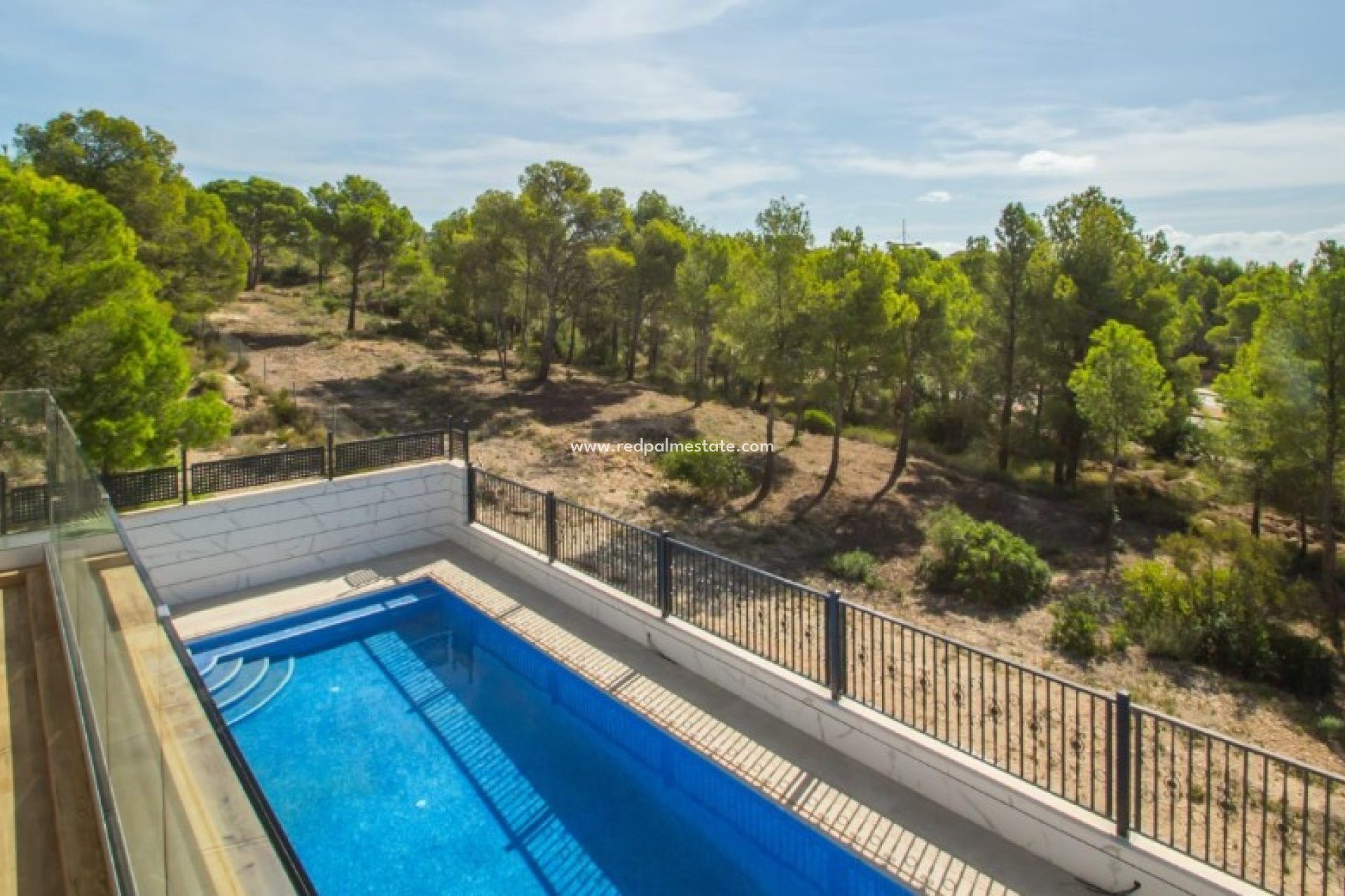 Obra nueva - Villa -
Finestrat