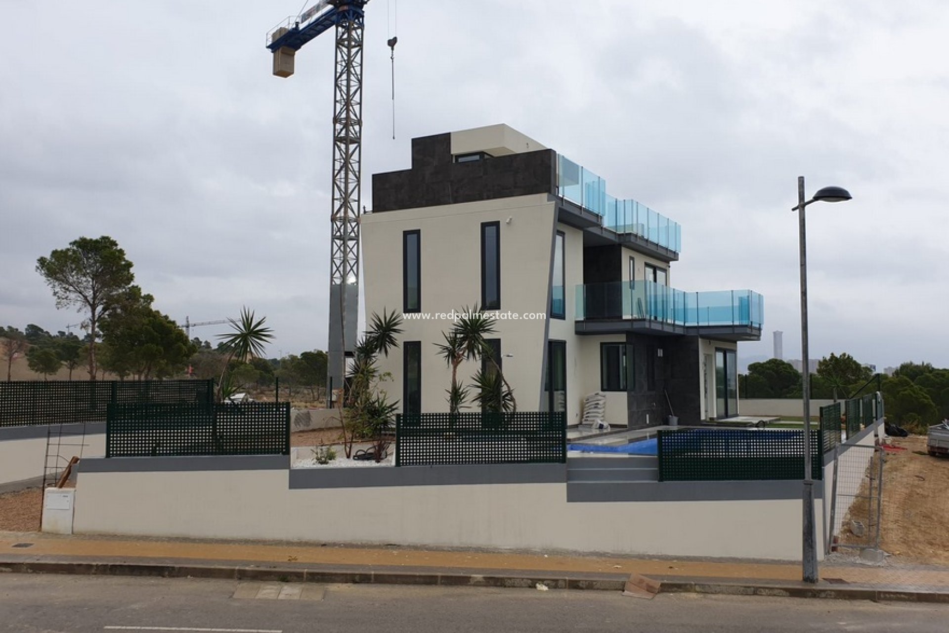 Obra nueva - Villa -
Finestrat