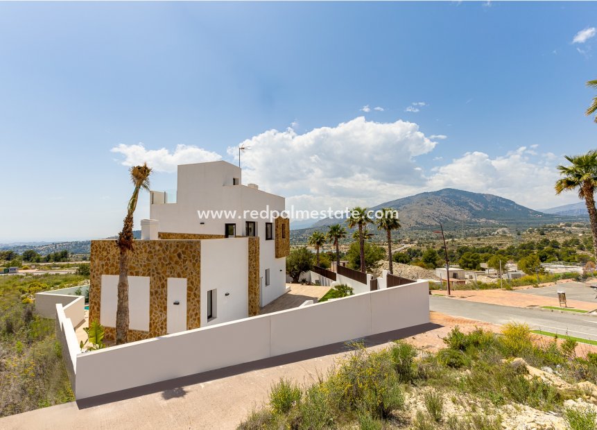 Obra nueva - Villa -
Finestrat