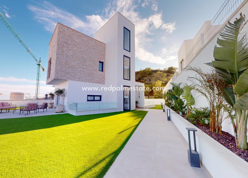 Obra nueva - Villa -
Finestrat