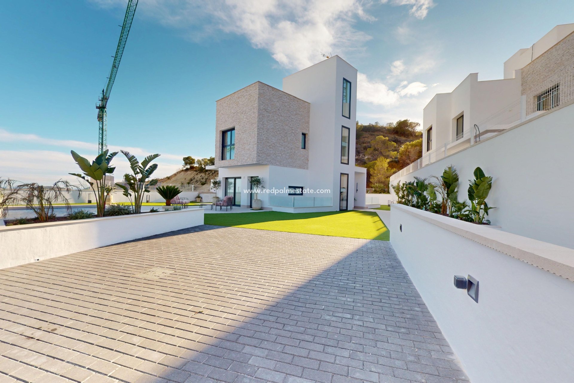 Obra nueva - Villa -
Finestrat