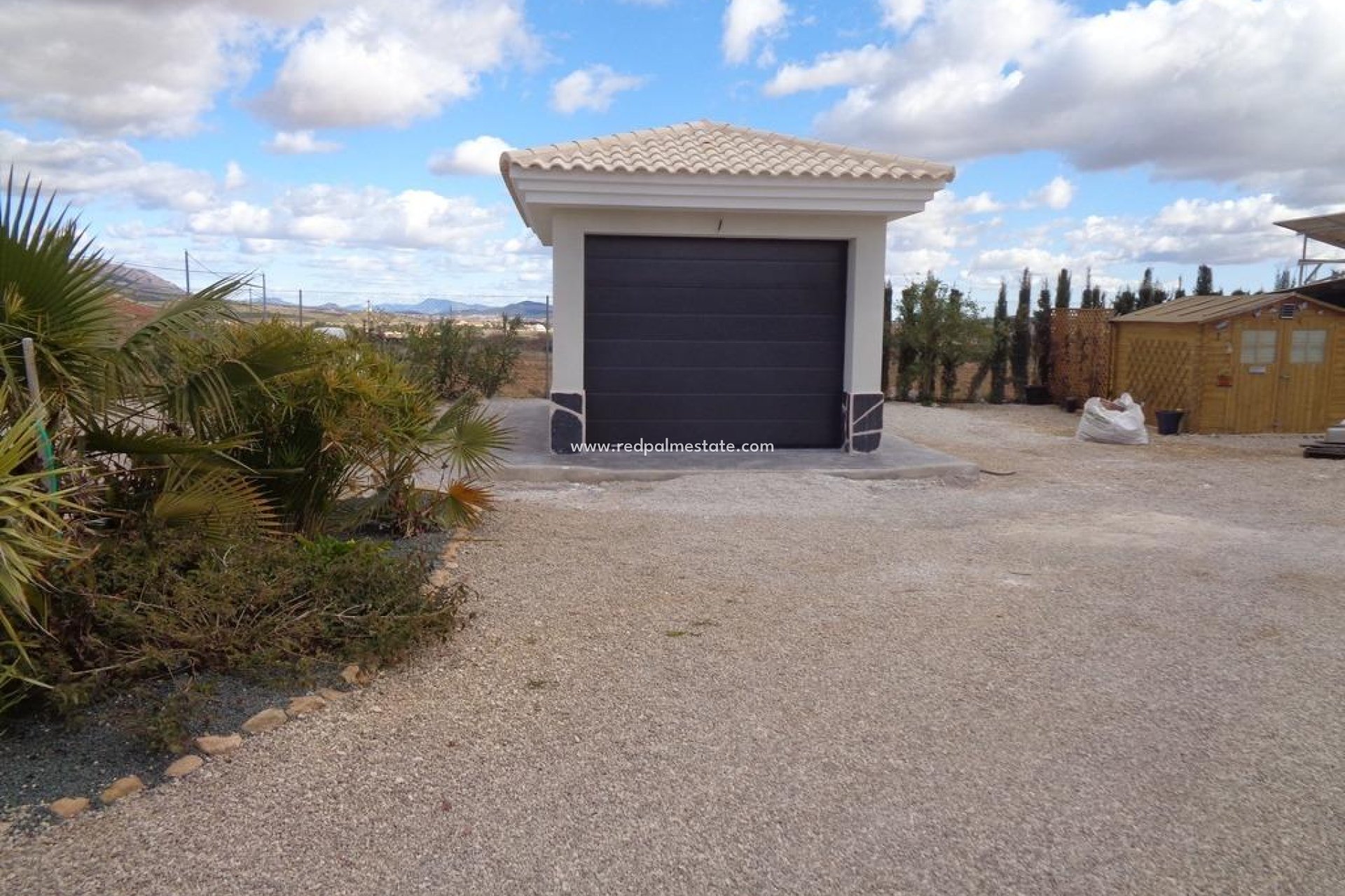 Obra nueva - Villa independiente -
Pinoso - Camino Del Prado