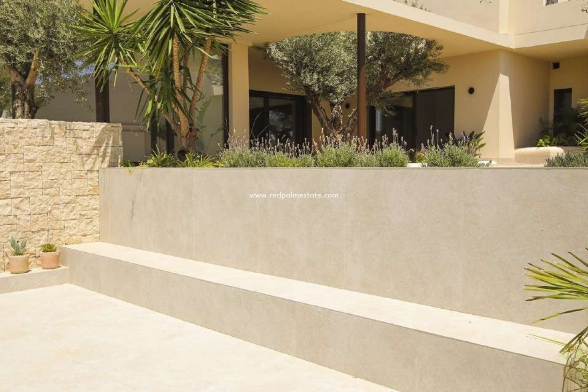 Obra nueva - Villa -
La Marina