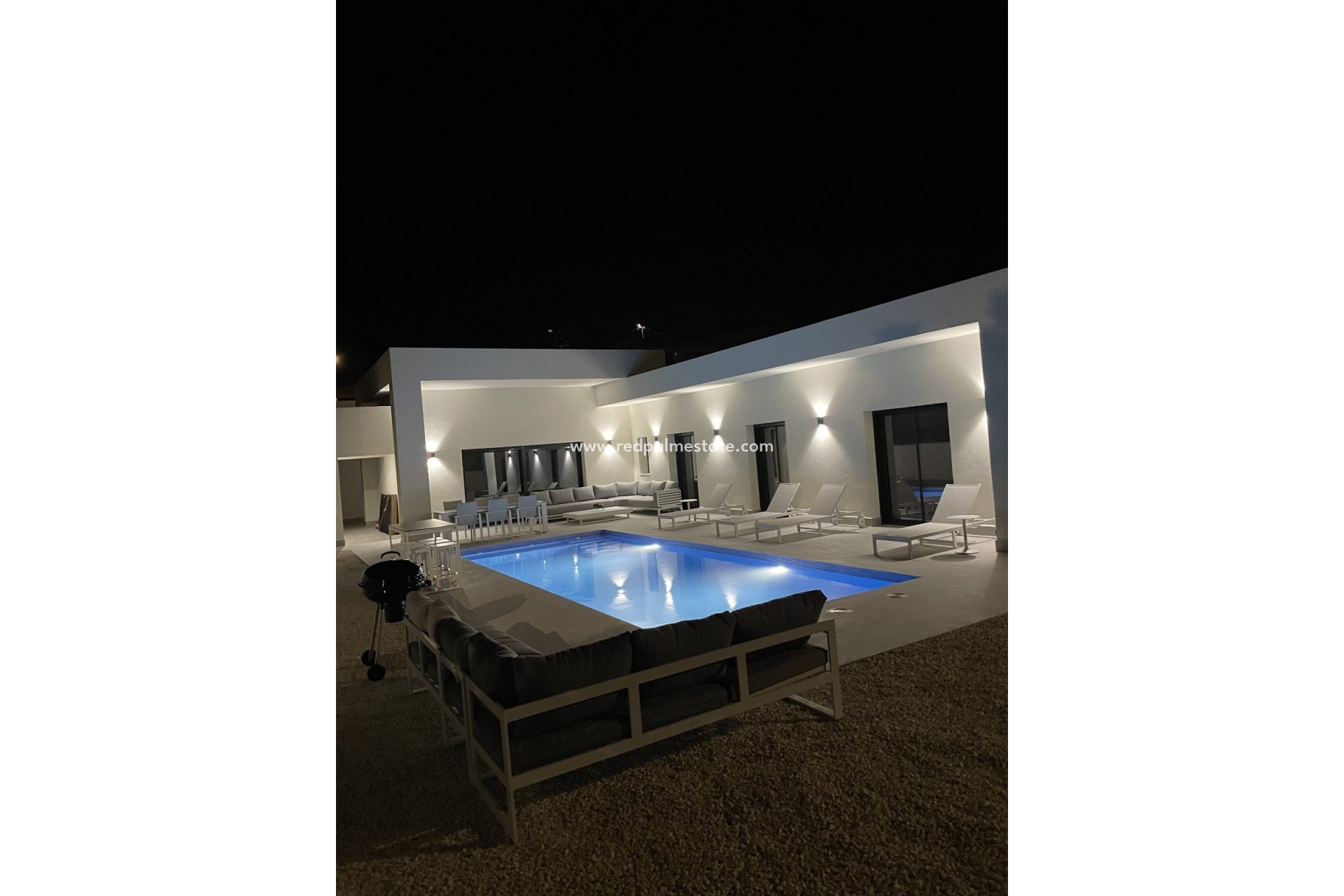 Obra nueva - Villa -
La Romana