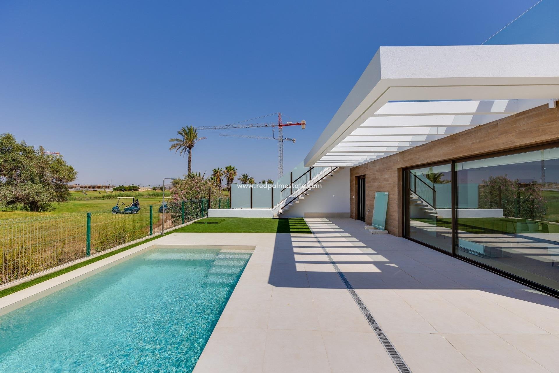 Obra nueva - Villa -
Los Alczares - La Serena Golf