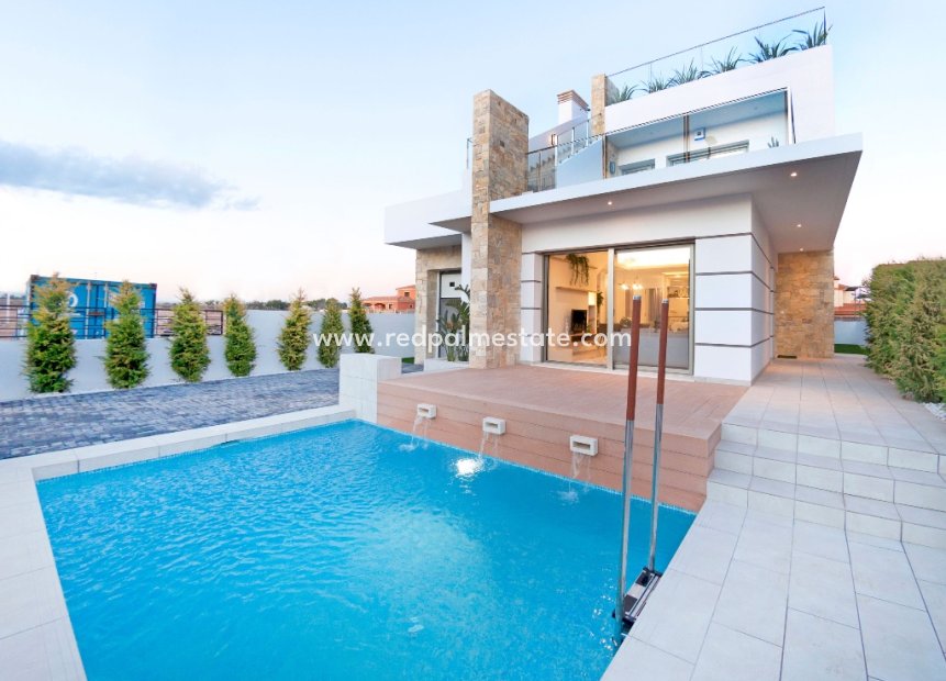 Obra nueva - Villa -
Los Alczares - Los Alcazares