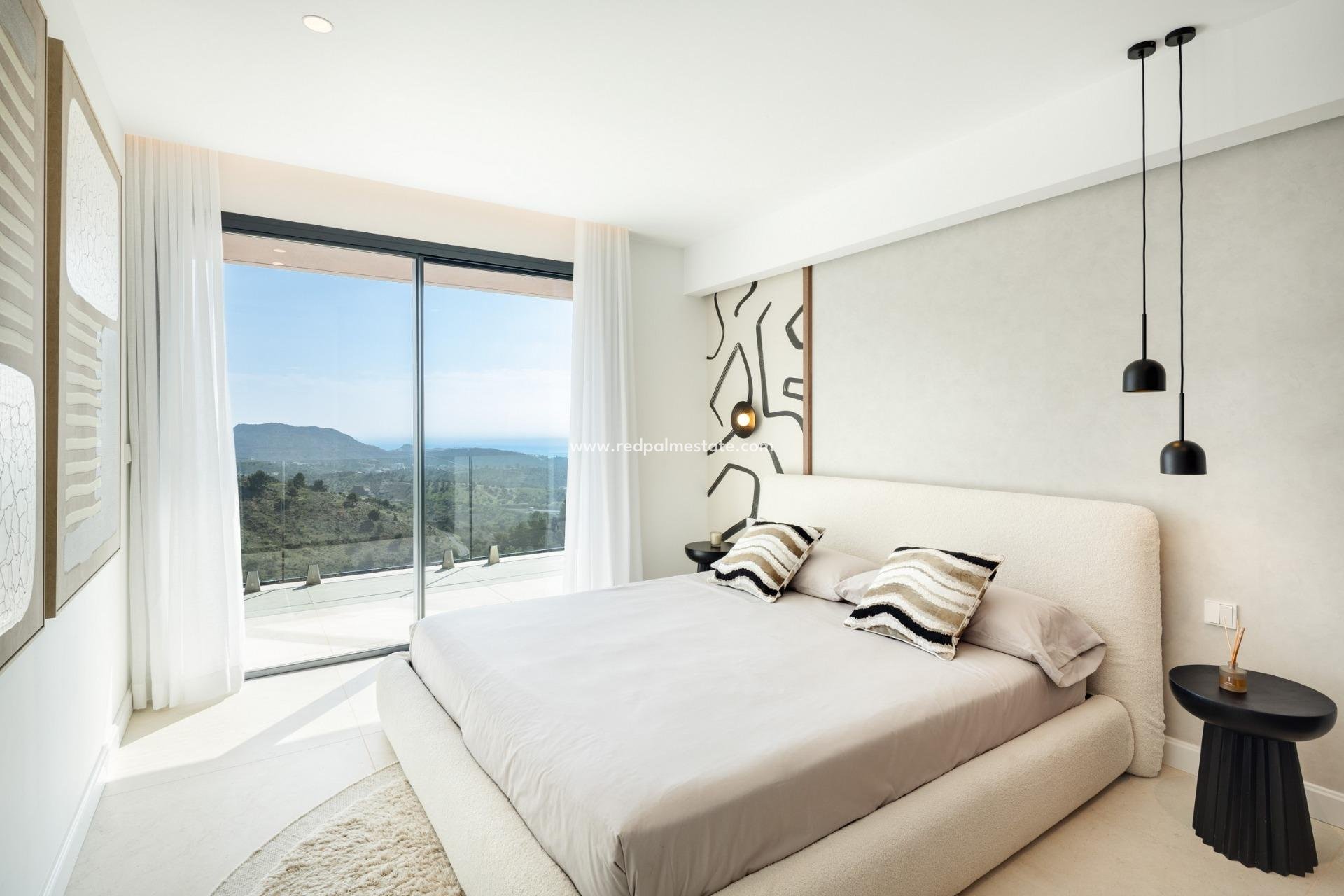 Obra nueva - Villa -
Málaga - Málaga Este
