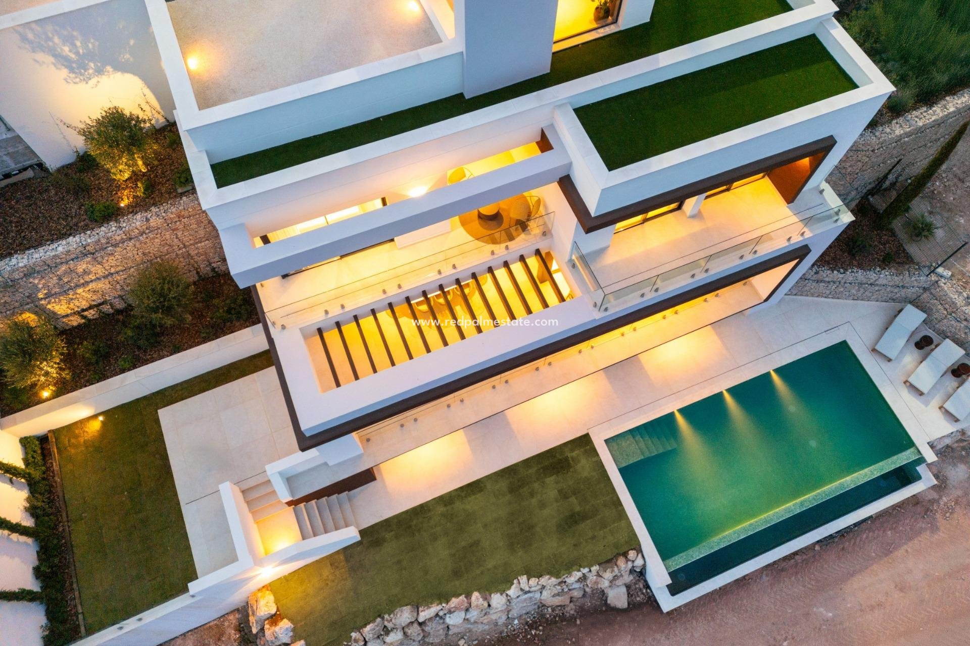 Obra nueva - Villa -
Málaga - Málaga Este