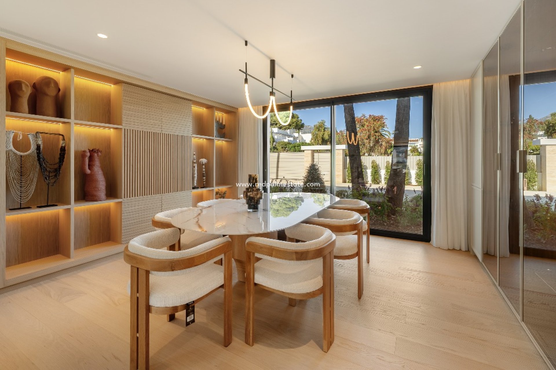 Obra nueva - Villa -
Marbella
