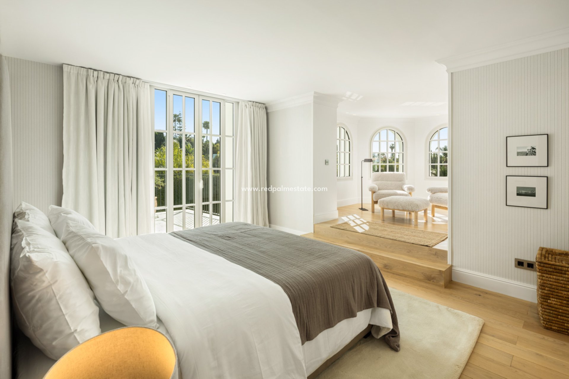 Obra nueva - Villa -
Marbella