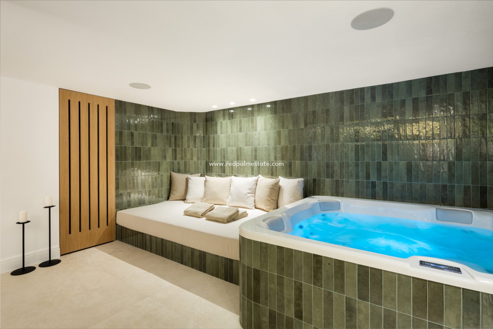 Obra nueva - Villa -
Marbella