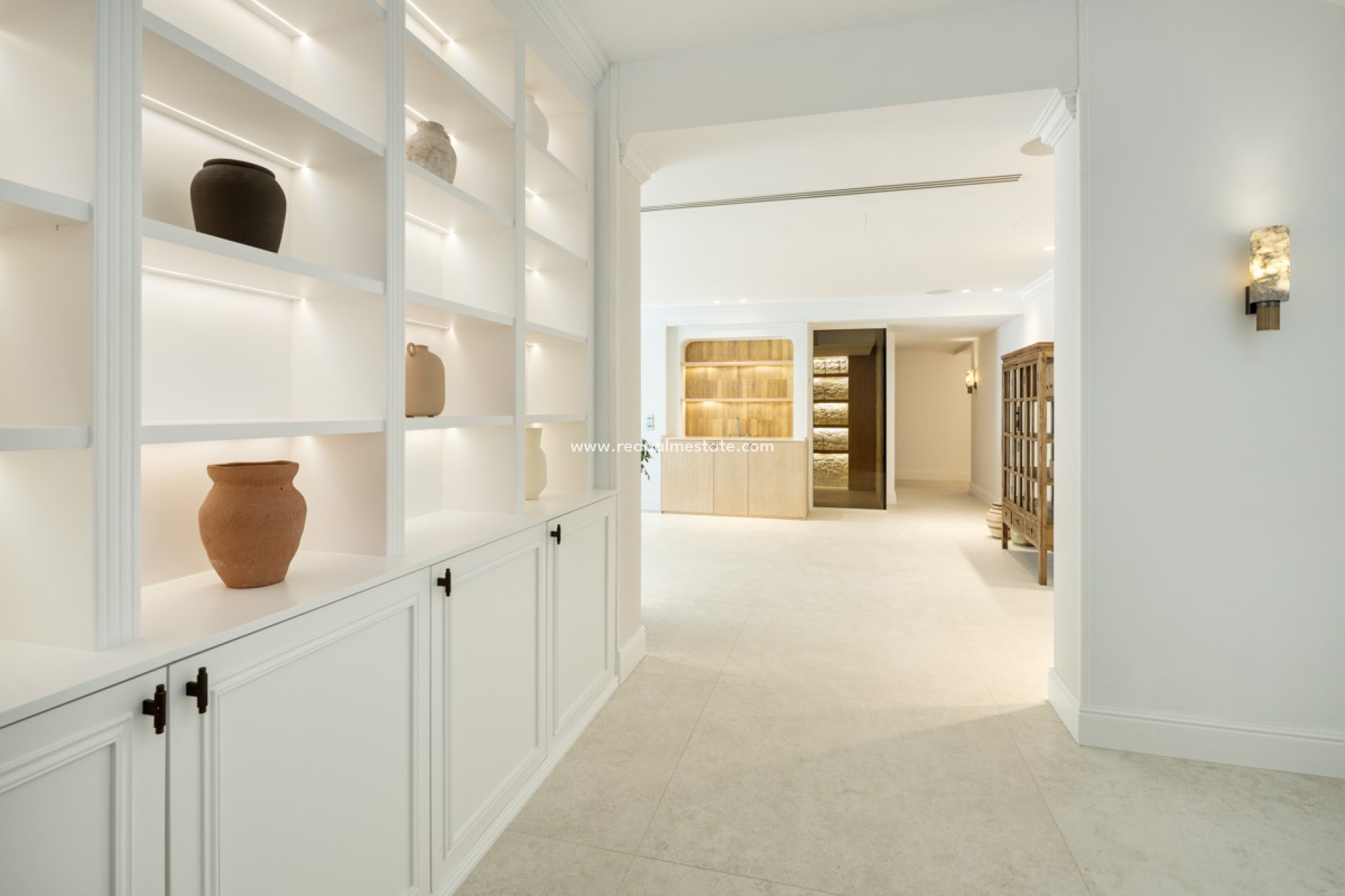 Obra nueva - Villa -
Marbella