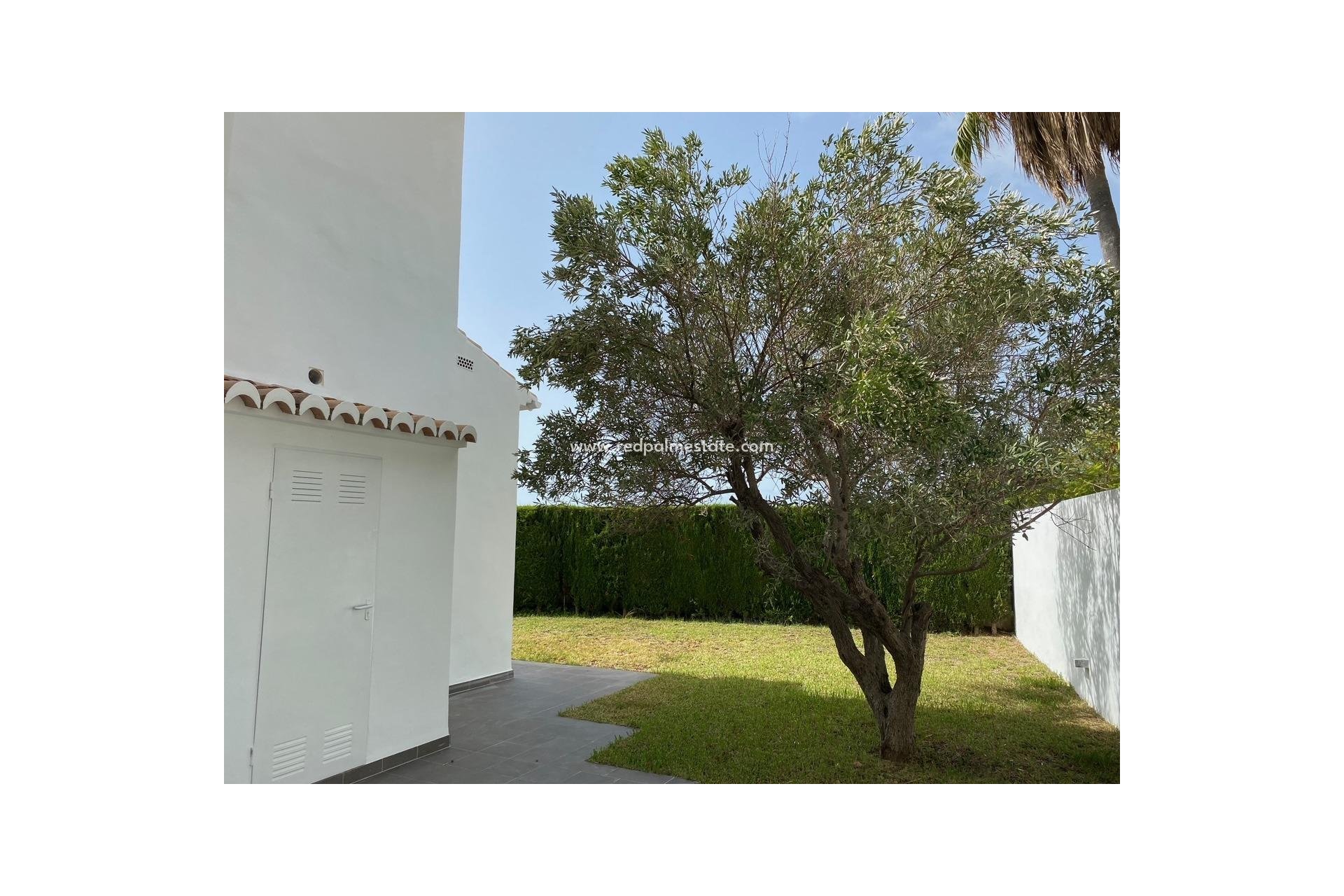 Obra nueva - Villa -
Moraira - La Sabatera