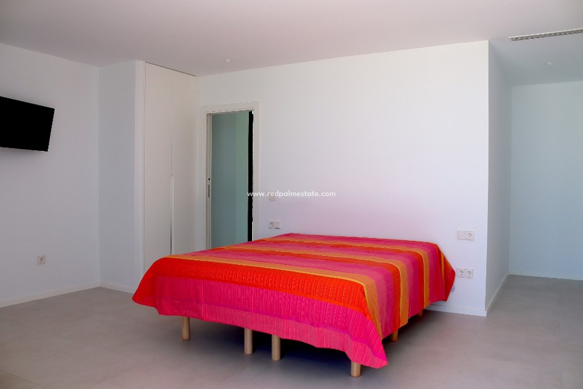 Obra nueva - Villa -
Moraira