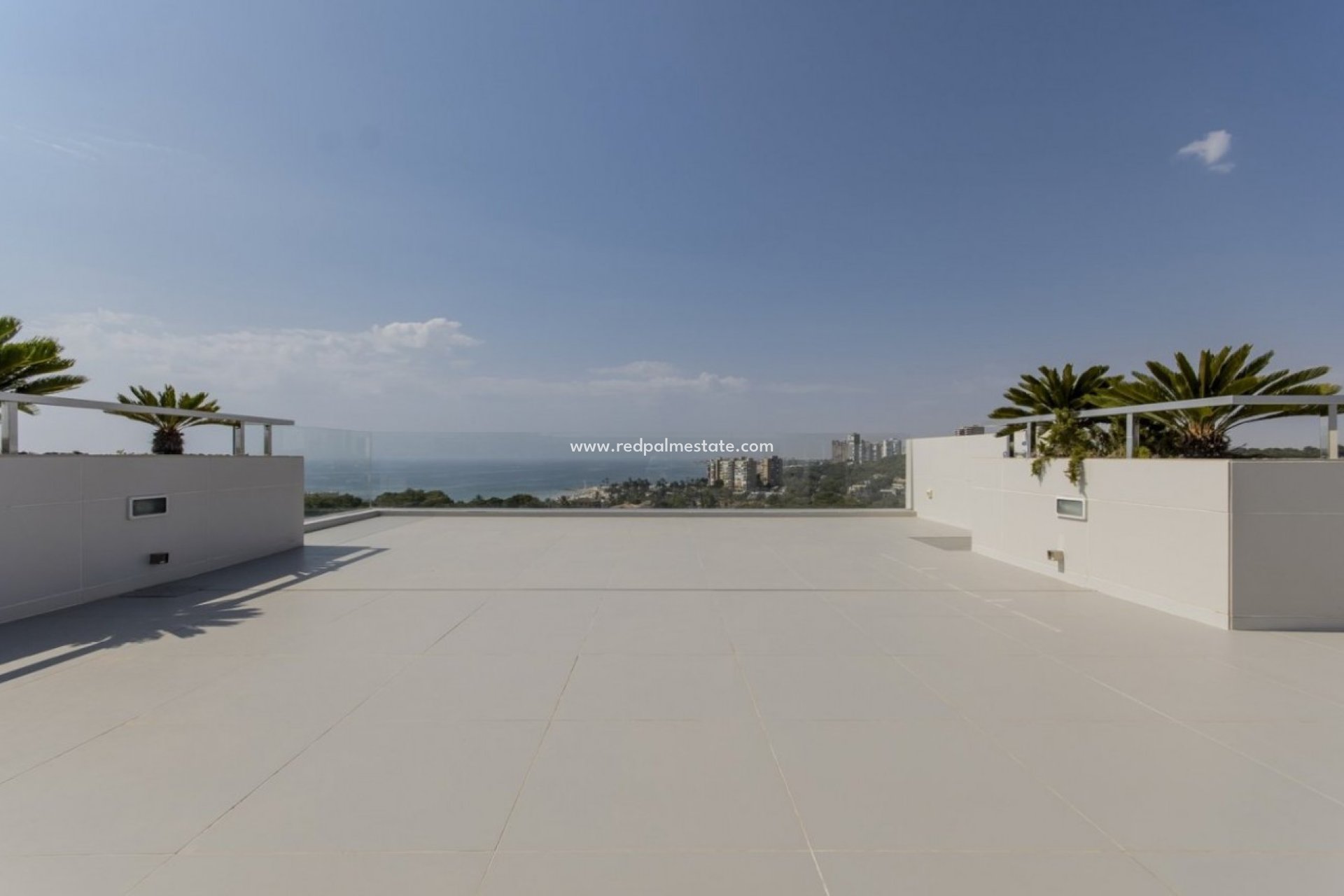 Obra nueva - Villa -
Orihuela Costa - Campoamor